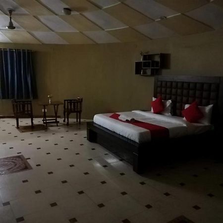 Gajraula Kajipuria Resort المظهر الخارجي الصورة